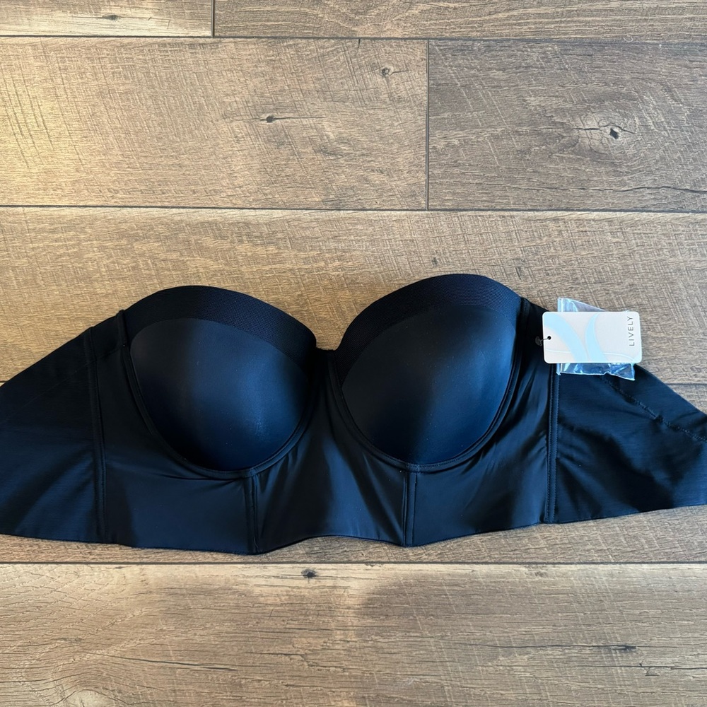 Lively Low Back Strapless Bra 36DD Black